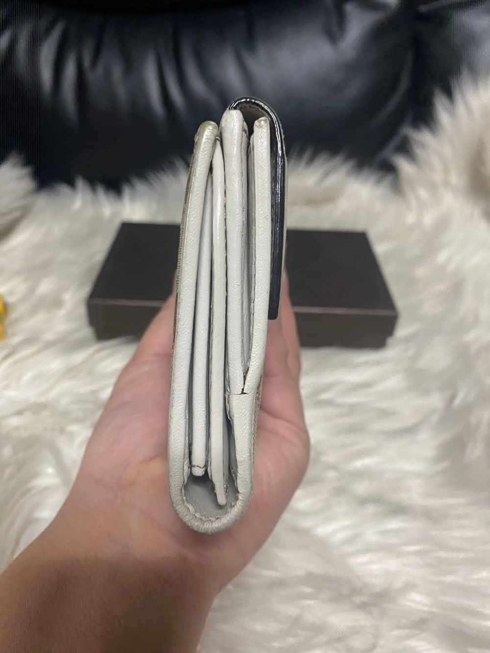 ❣️Gucci Beige GG Canvas Continental Wallet with White Trim❣️ - Picture 3 of 16